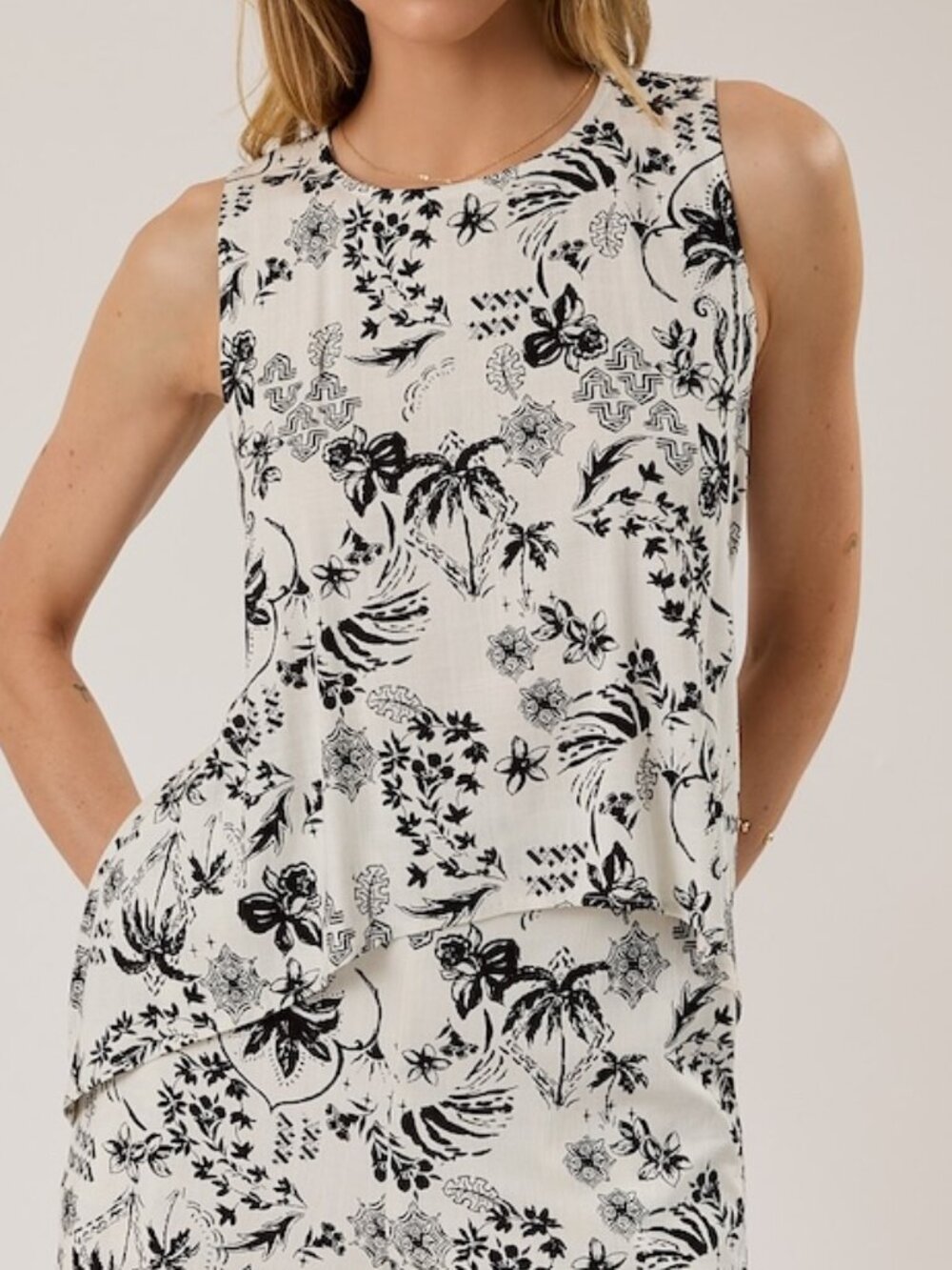 Sleeveless Top